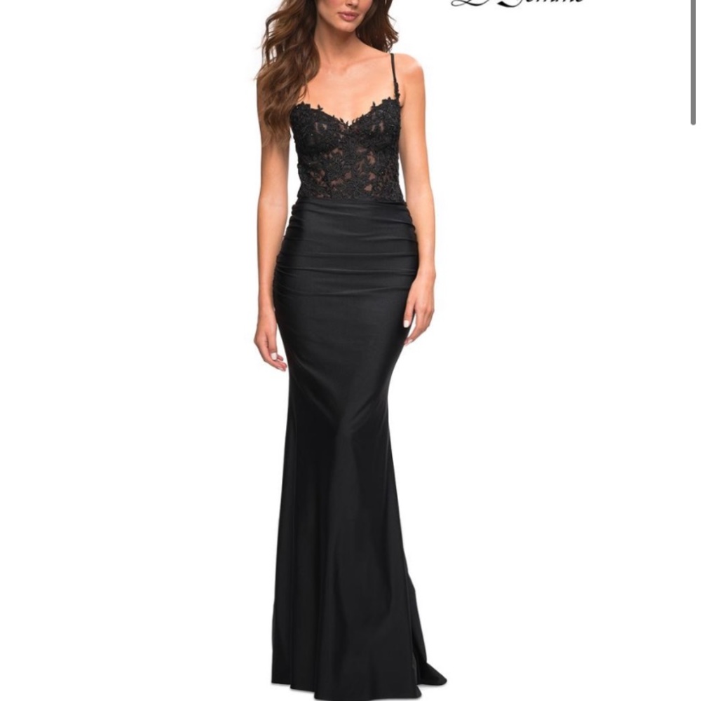 La femme prom dress